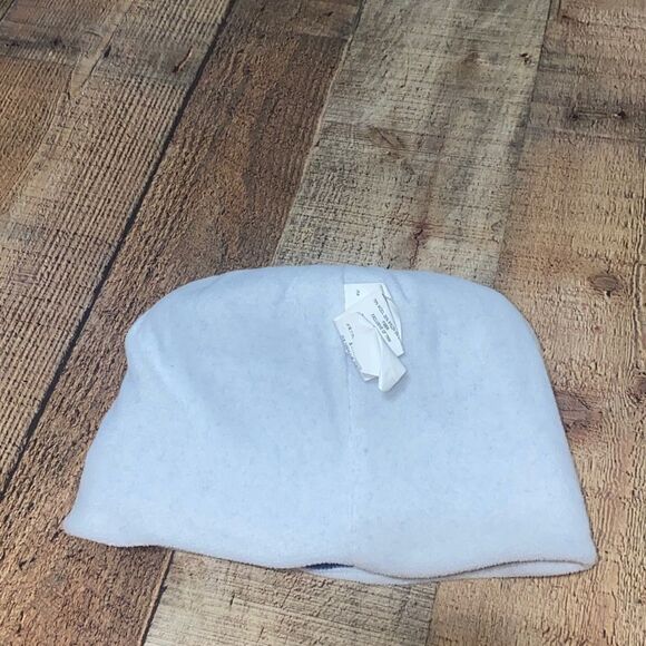 Patagonia cable knit beanie - Picture 11 of 11